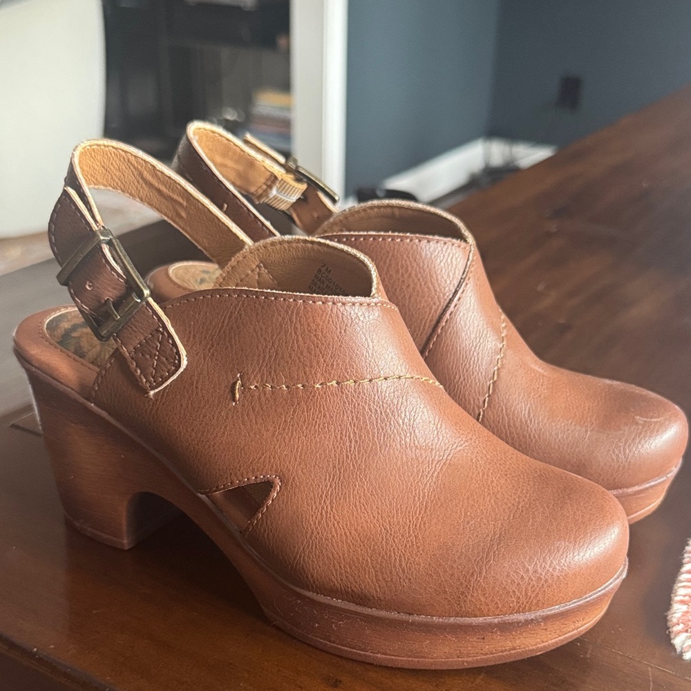 b.o.c. Tan Leather Women's Clog